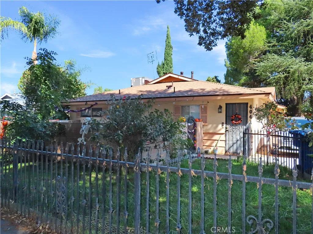 4041 Mcarthur, Riverside, California 92503 home-pic-1